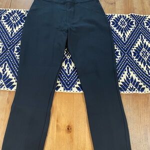 Spanx The Perfect Pant, Ankle Backseam Skinny Size: S/P